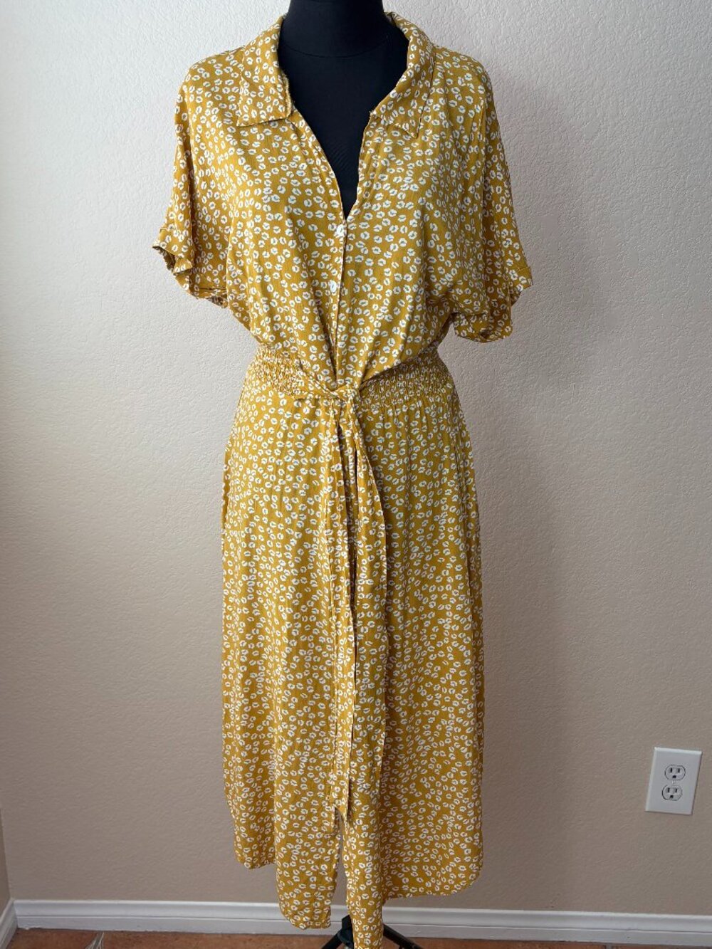 Mustard Yellow Midi Shirt Dress Women's L Floral Print Elastic Waist Side Slit
